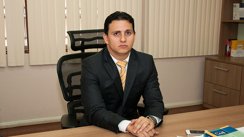 juiz_marlon_machado_tjac_mar14