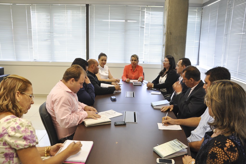 reuniao-sinspjac-12jun15-1