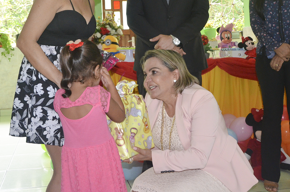 abracando_filhos_czs_tjac_1